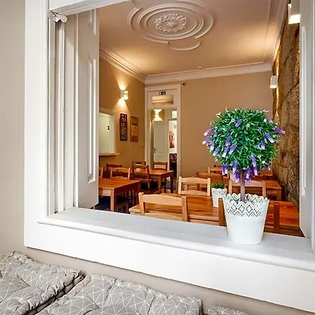 Fishtail Sea House Hostel