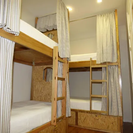 Hostel Fishtail Sea House Matosinhos (Porto)